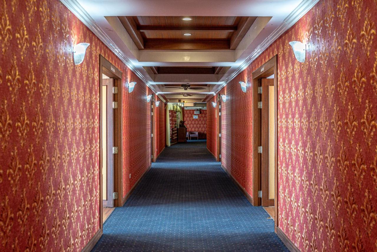 Nonthaburi Palace Hotel Eksteriør bilde