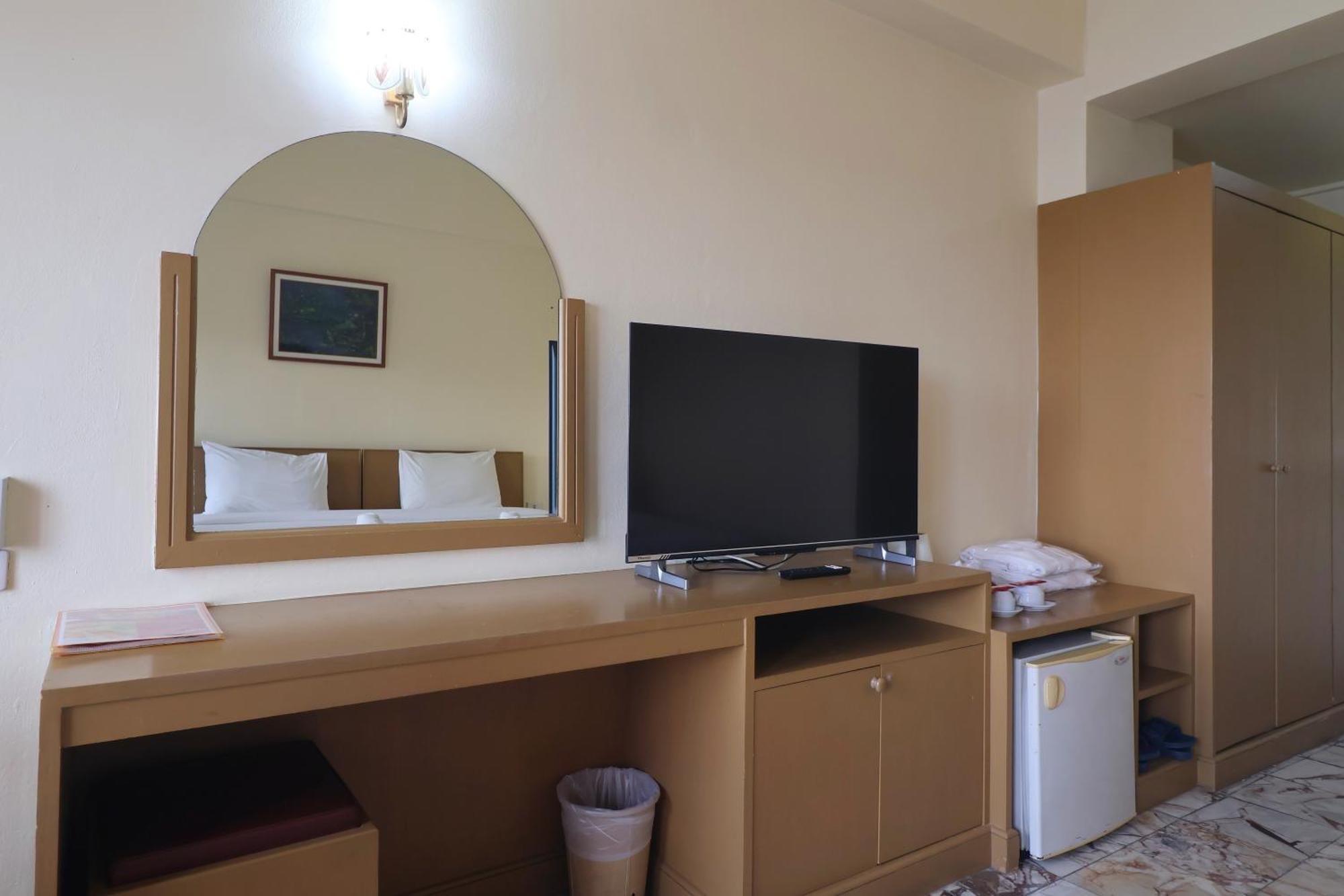 Nonthaburi Palace Hotel Eksteriør bilde