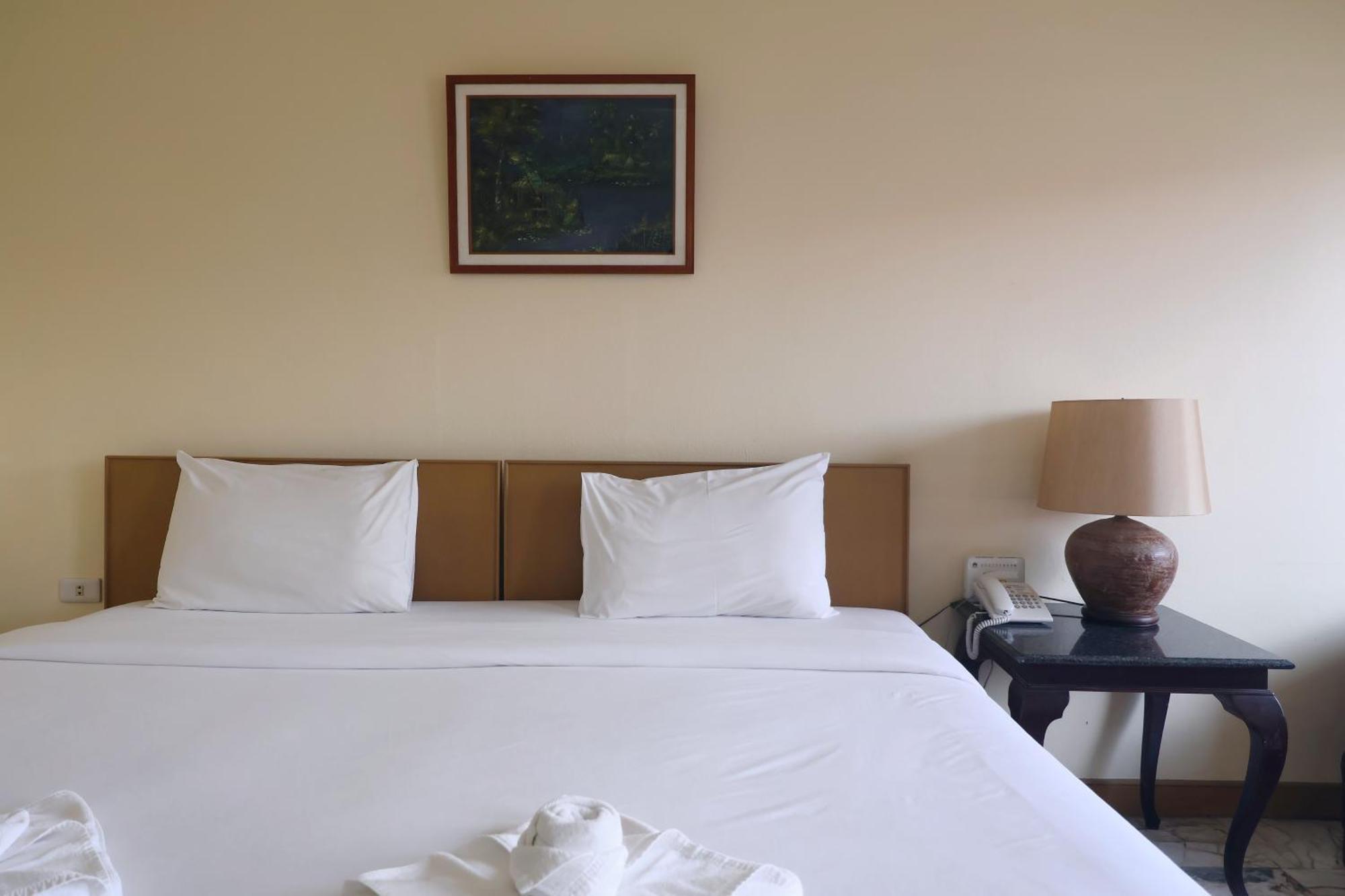 Nonthaburi Palace Hotel Eksteriør bilde
