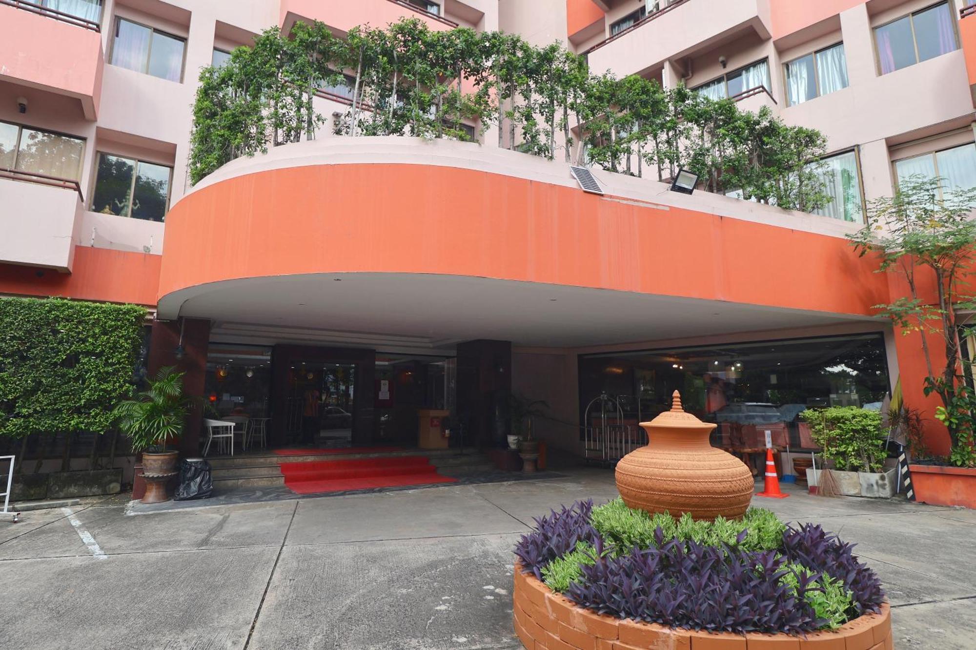 Nonthaburi Palace Hotel Eksteriør bilde
